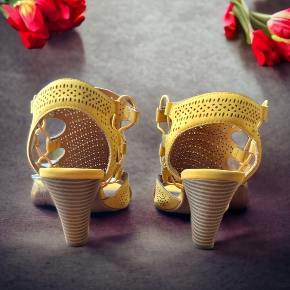 K Studio Slip-On Cut Out Sandals with Heels. - Picture 3 of 9